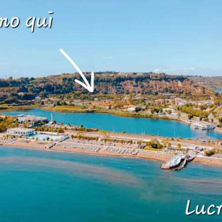La * Pozzuoli